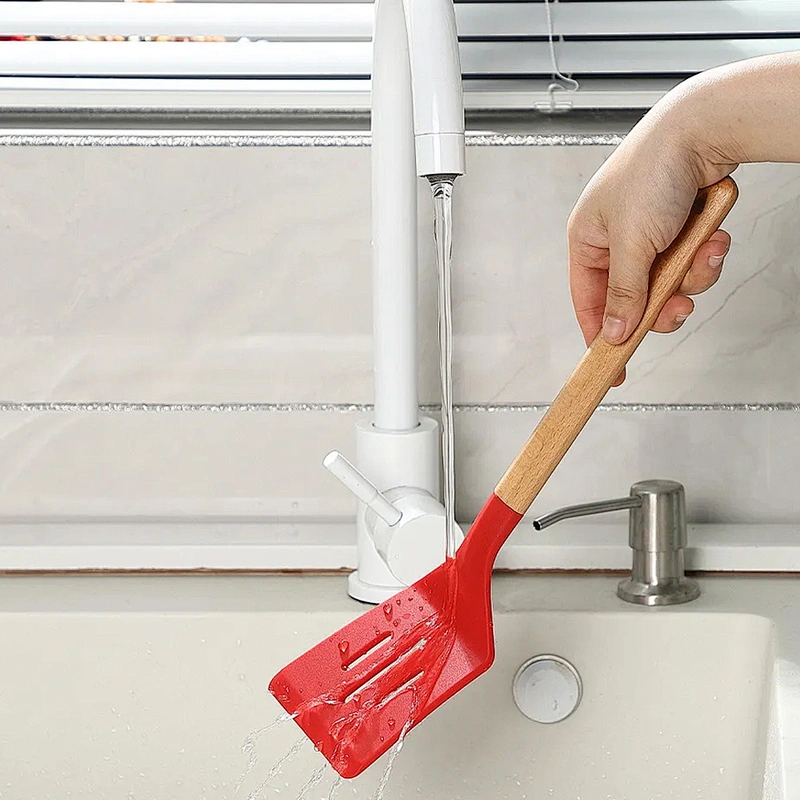 10pcs in 1 set wooden handle kitchenware non stick Home accessories silicone cooking kitchen utensil set